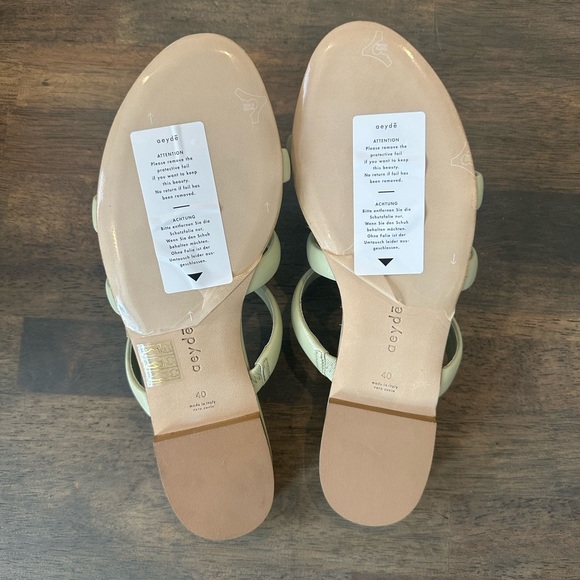 AEYDE Chrissy Nappa Leather Sandal Green - Picture 6 of 7